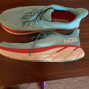 Women’s Hoka Running Shoes Clifton 8